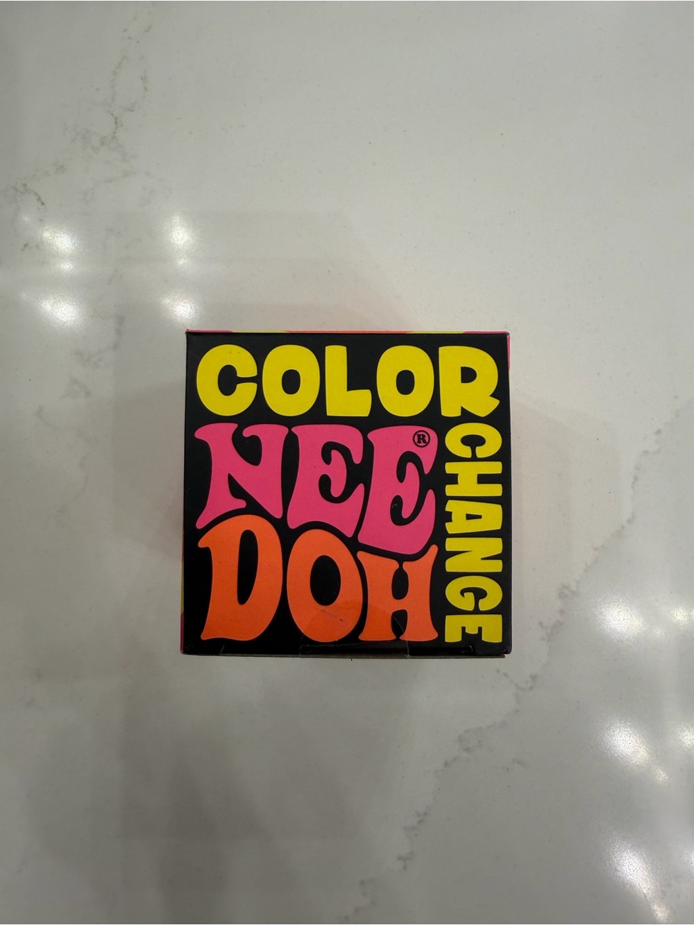 Color Color Change - Yellow - Picture 3 of 6